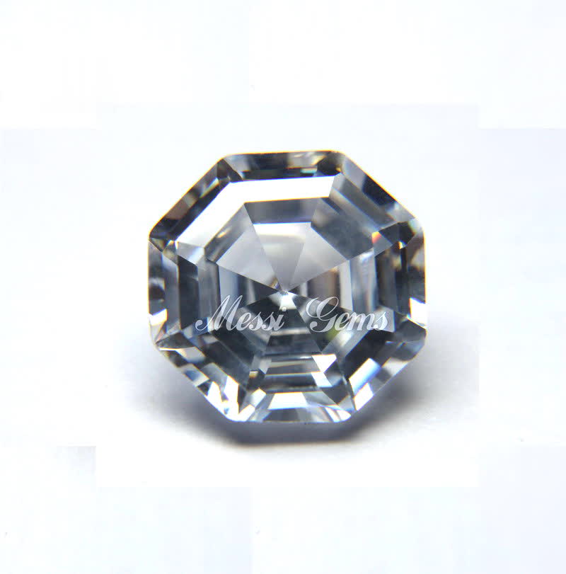 Wholesale Custom Fancy Shape Equilateral 14x14 White Zircon Price